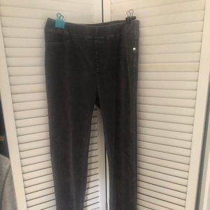 Stretch Corduroy Leggings